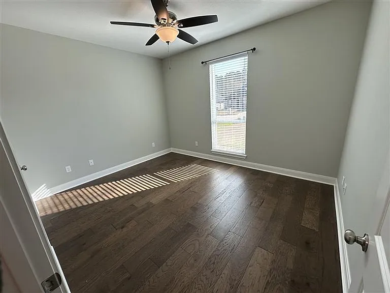11948 Gillian Ct — Photo 25