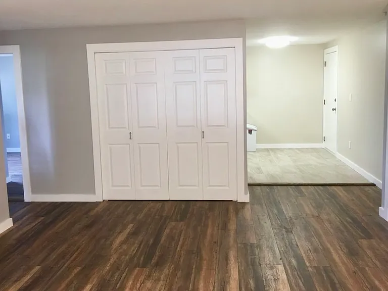 307 W Main St #5 — Photo 4