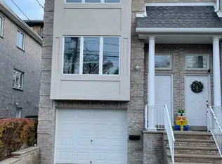 2460 8th Street B image 1 of 13