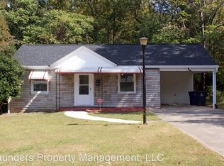 2807 Konnoak Dr, Winston Salem, NC 27127