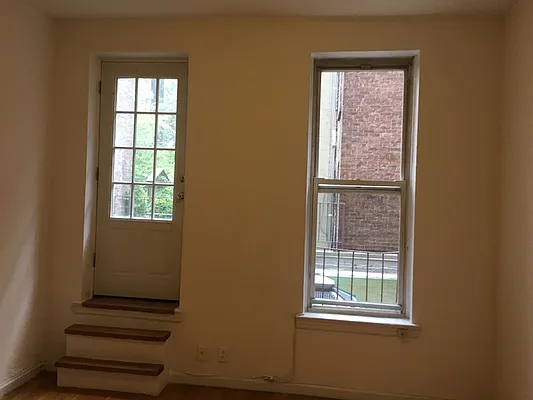 Rented by Sky Management | media 30