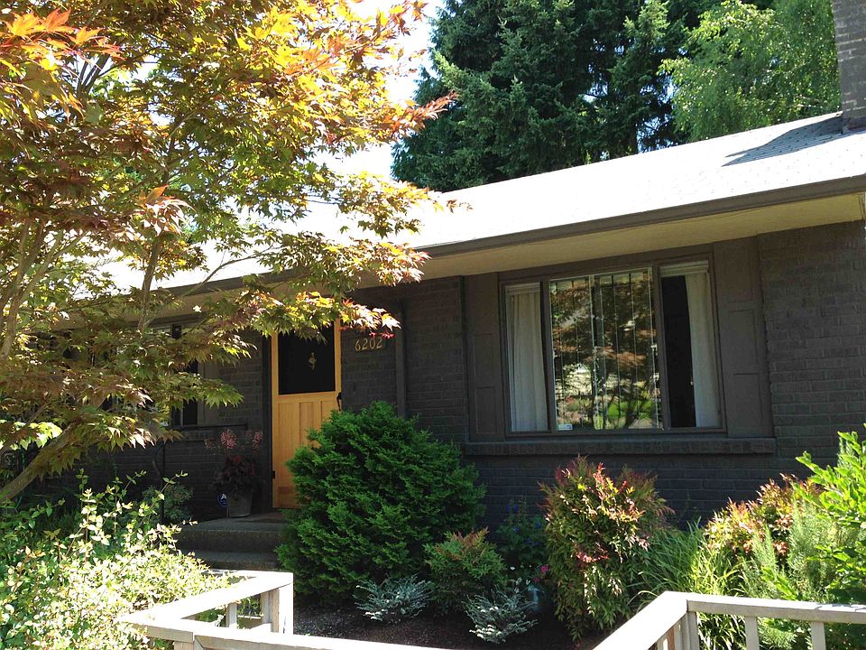 1st image of 6202 39th Ave NE