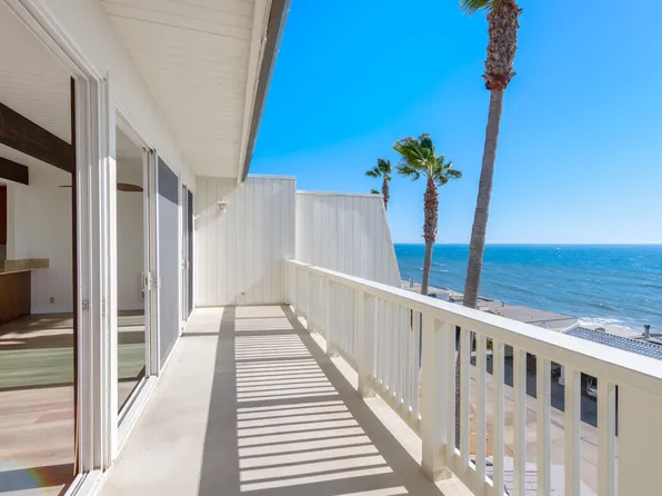 11906 Whitewater Ln, Malibu, CA 90265