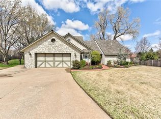 2209 Berryhill Ct, Edmond, OK 73034