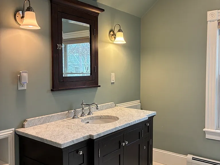 21 Linden Ave #A — Photo 18
