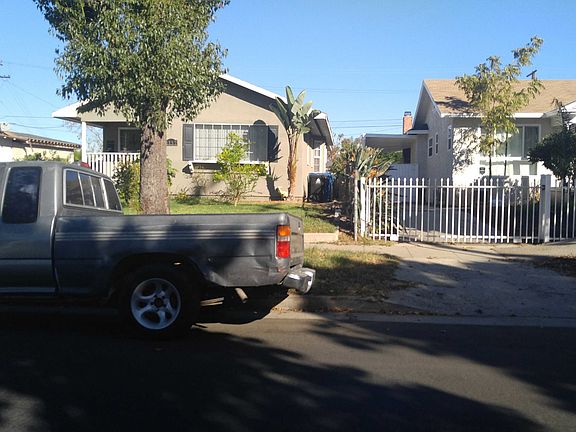 3rd image of 1137 W 78th St