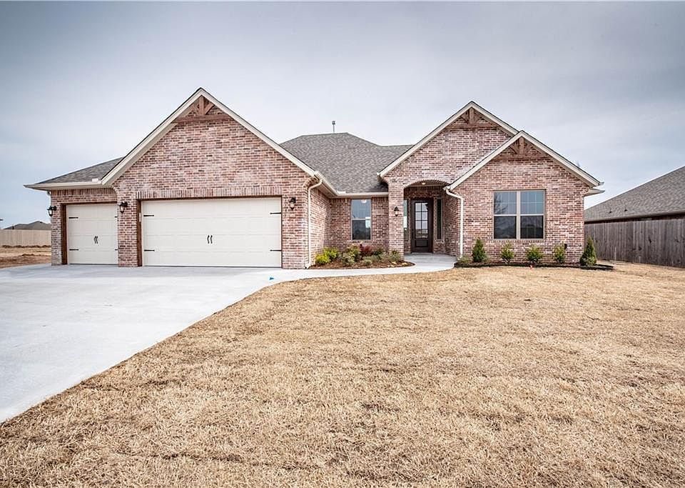 1st image of 3009 Birmingham Dr