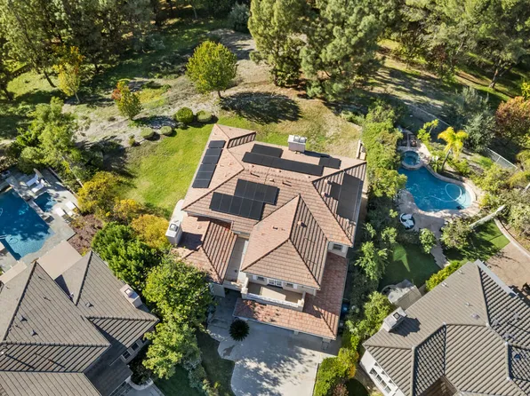 24310 Belford Ct, West Hills, CA 91307