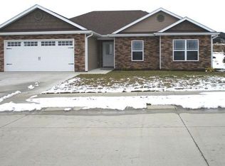 19372 Nicholas Dr, Boonville, MO 65233
