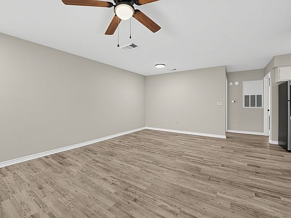 5th image of 419 Emerald Trace Dr #C12a2792d