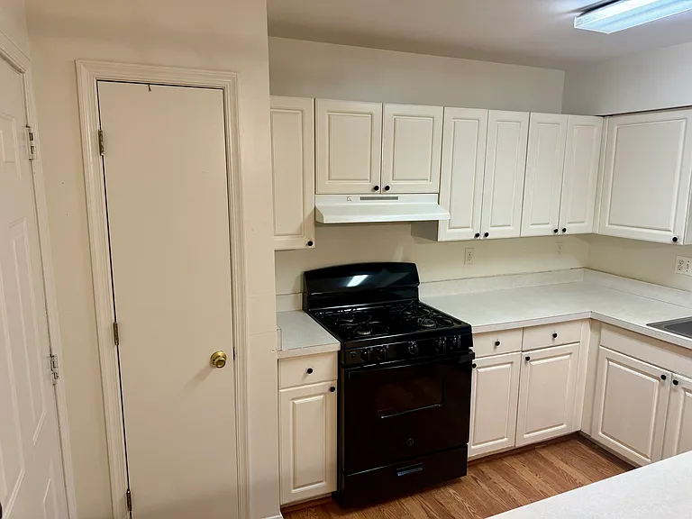 704 W Cherry Blossom Way — Photo 8
