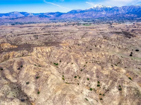 0 Sandalwood Dr, Calimesa, CA 92320