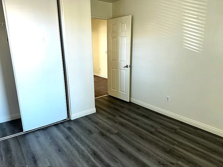 14073 Mare Ln — Photo 15