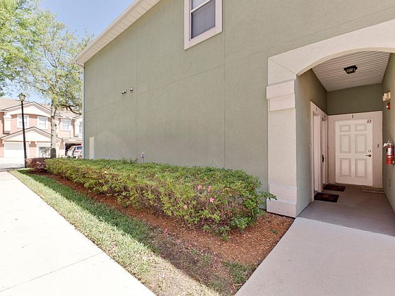 4th image of 13832 Herons Landing Way APT 6