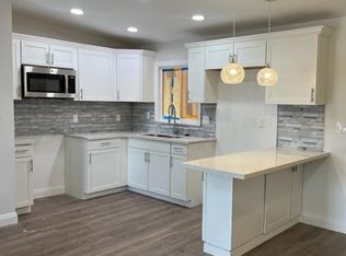 13766 Desmond St, Pacoima, CA 91331