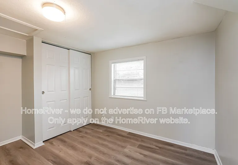 5304 E 14th Ave — Photo 13