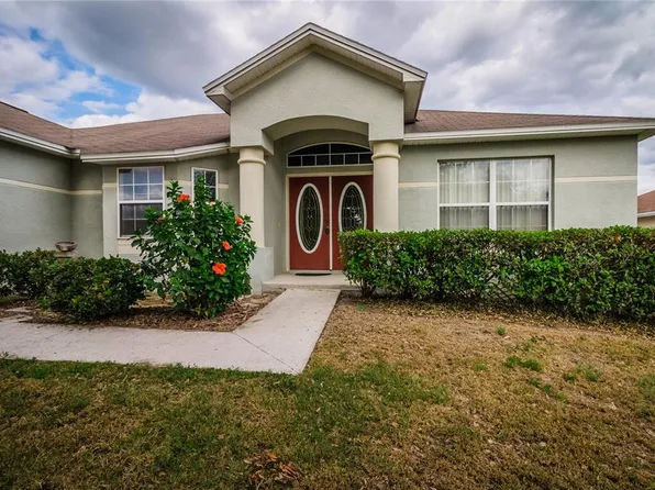 8323 Greystone Dr, Lakeland, FL 33810