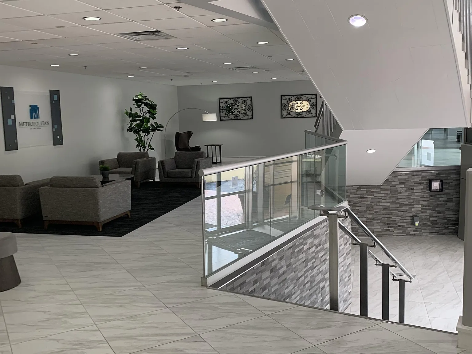 1 bed, 556 sqft, $1,300 — Photo 3