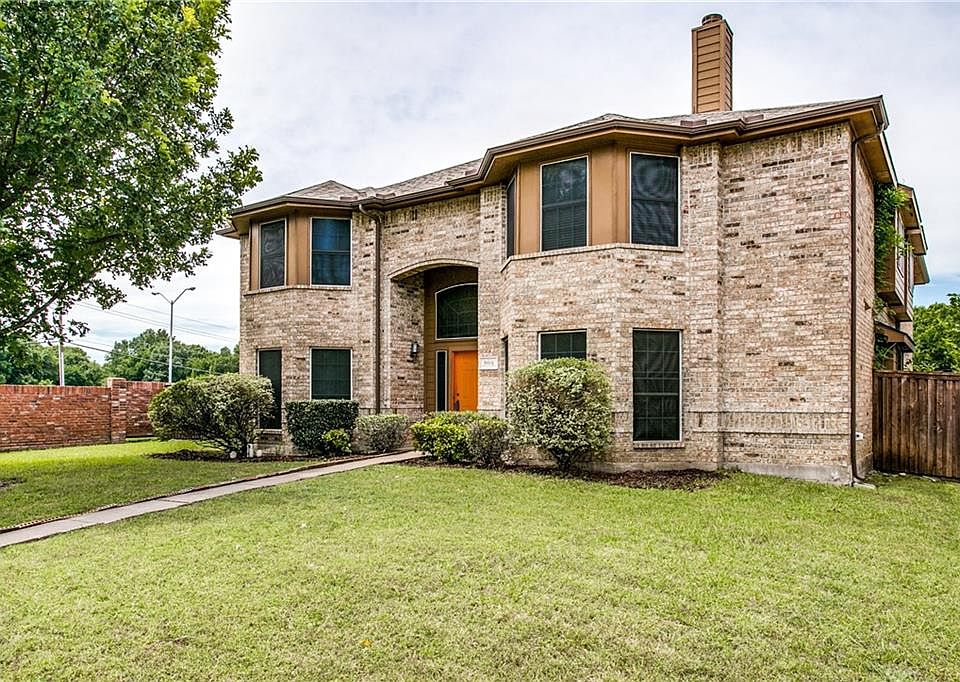 1st image of 503 Pecan Leaf Dr