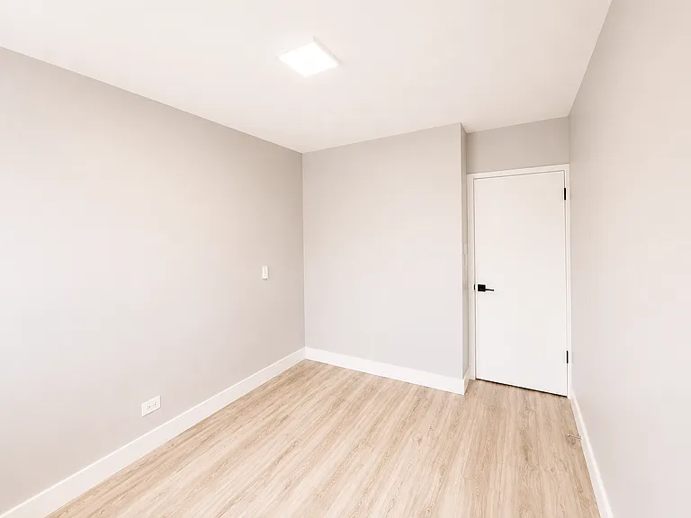 2442 E 19th Ave — Photo 9