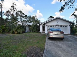 20236 Navajo Ln, Pt Charlotte, FL 33952