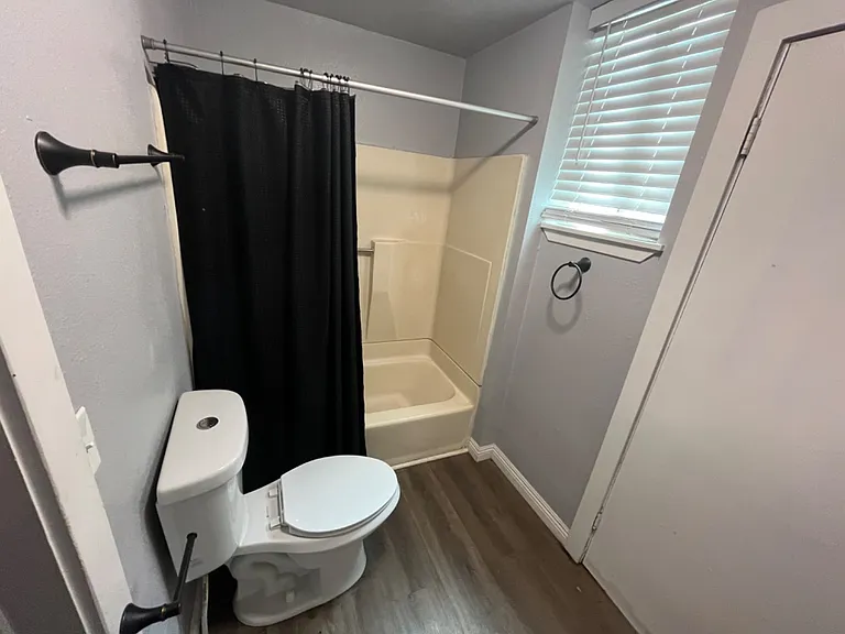 350 N Calaveras St #A — Photo 6