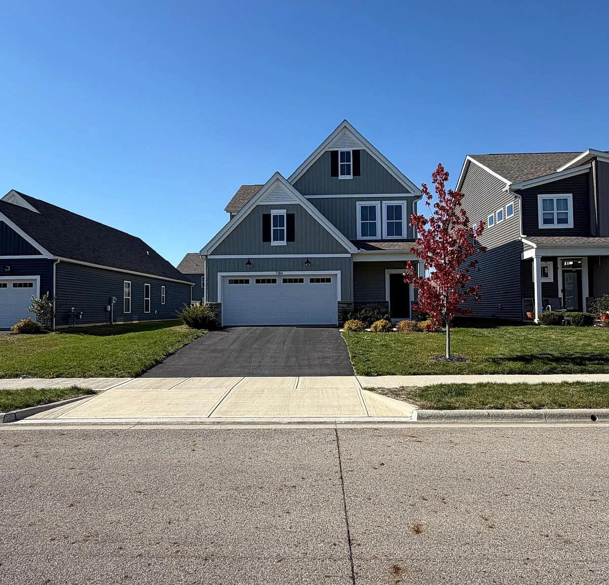 3 bed, 2.5 bath, 2028 sqft, $2,950 — Photo 1