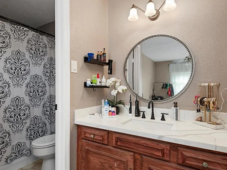 10047 Westpark Dr #33 — Photo 13