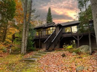 275 N Menominee Lake Rd, Lake Of Bays, ON P1H 2J3