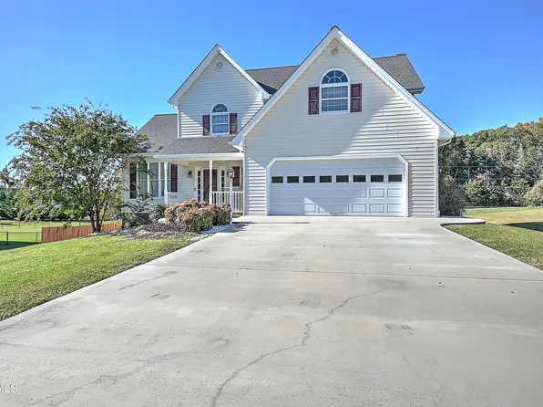 164 Peppertree Dr, Kingsport, TN 37664