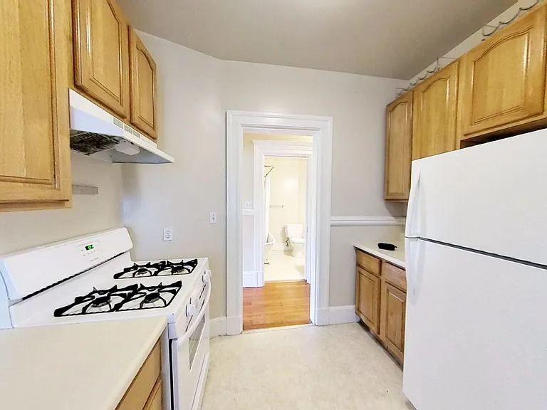 512 Frederick St #3 — Photo 2