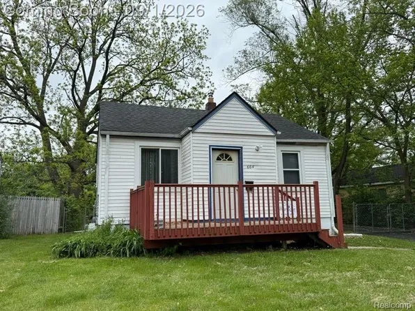 664 Melrose St, Pontiac, MI 48340