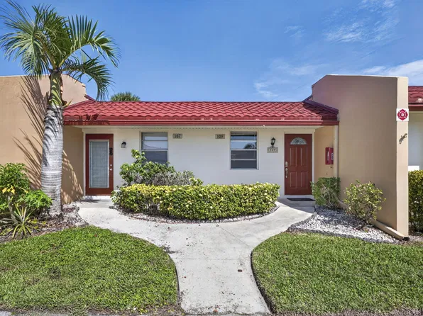 109 Lake Barbara Dr, West Palm Beach, FL