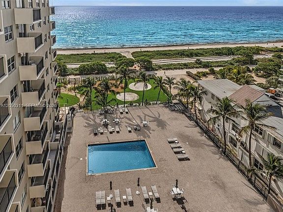 4th image of 9273 Collins Ave APT 1010