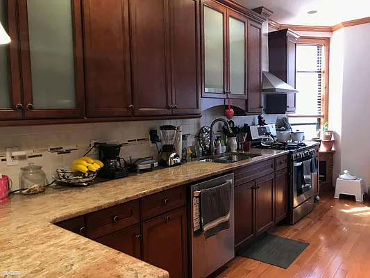 Rented by Citi Habitats | media 4