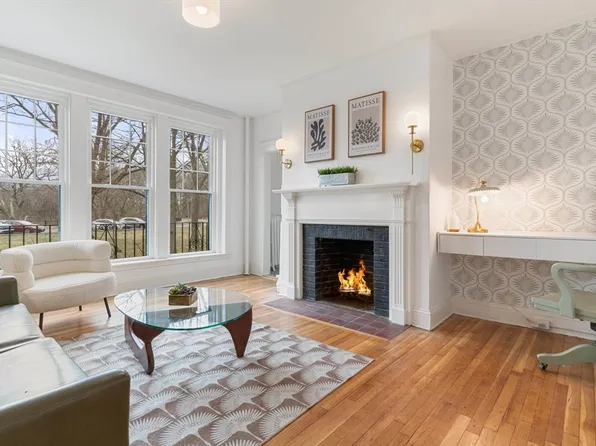 1988 Commonwealth Ave APT 1, Brighton, MA 02135