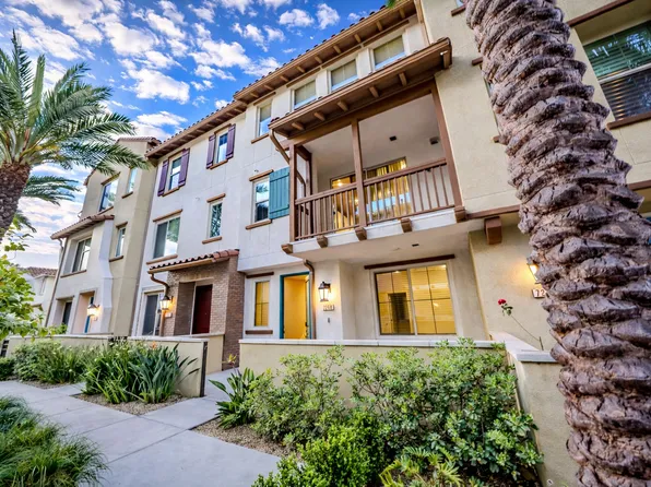 7268 Whitewave Dr, Huntington Beach, CA 92648