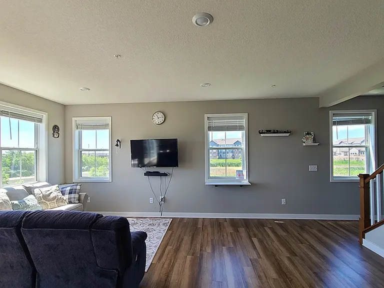 7254 Yellowstone Ct N — Photo 8