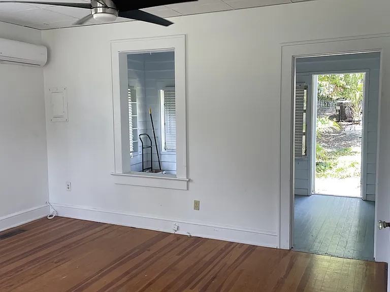 129 N Meridian St #2 — Photo 6