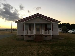 1460 Reedy Prong Church Rd, Newton Grove, NC 28366