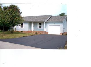 1902 Bark Ridge Ct, Hopkinsville, KY 42240