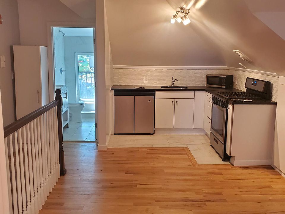 1st image of 91-93 Fisher Ave #3