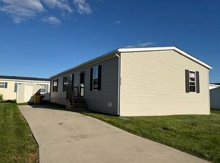 58400 Brookside Dr, New Haven, MI 48048