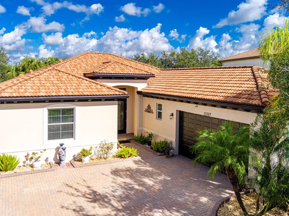 11357 SW Hillcrest Circle, Port St Lucie, FL 34987