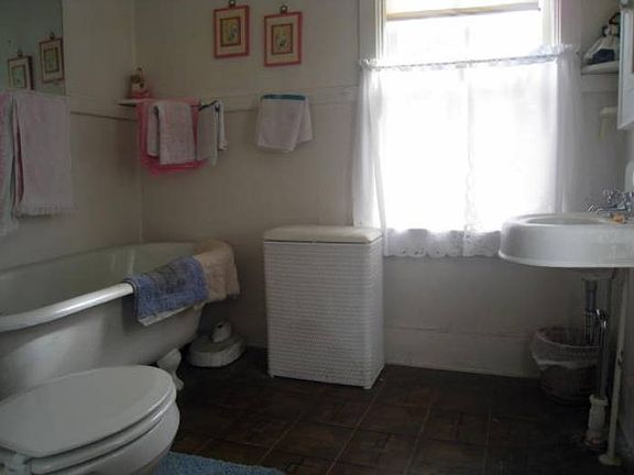 First floor Bath