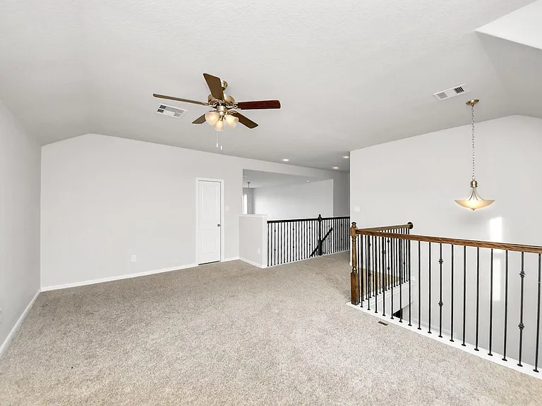 18319 Pin Oak Lake Dr — Photo 12