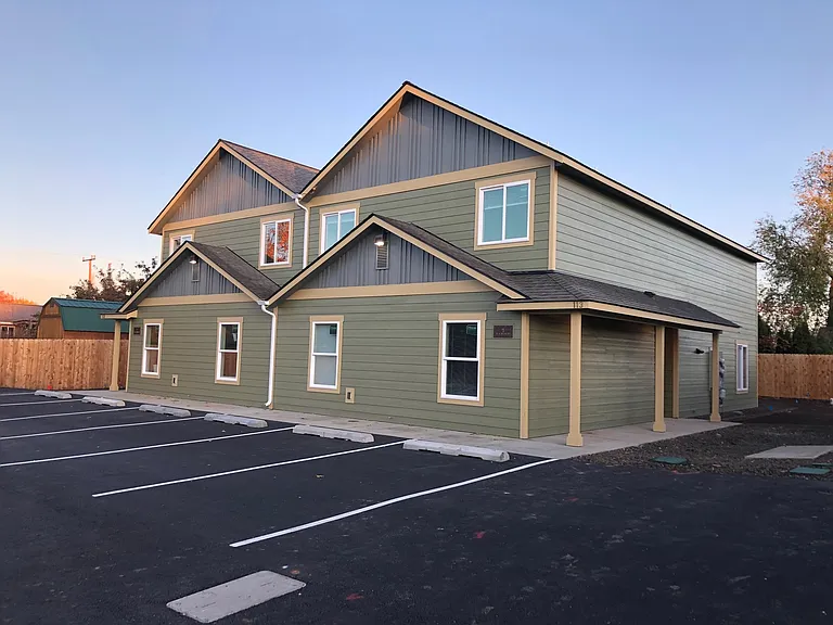 113 W Helena Ave — Photo 29