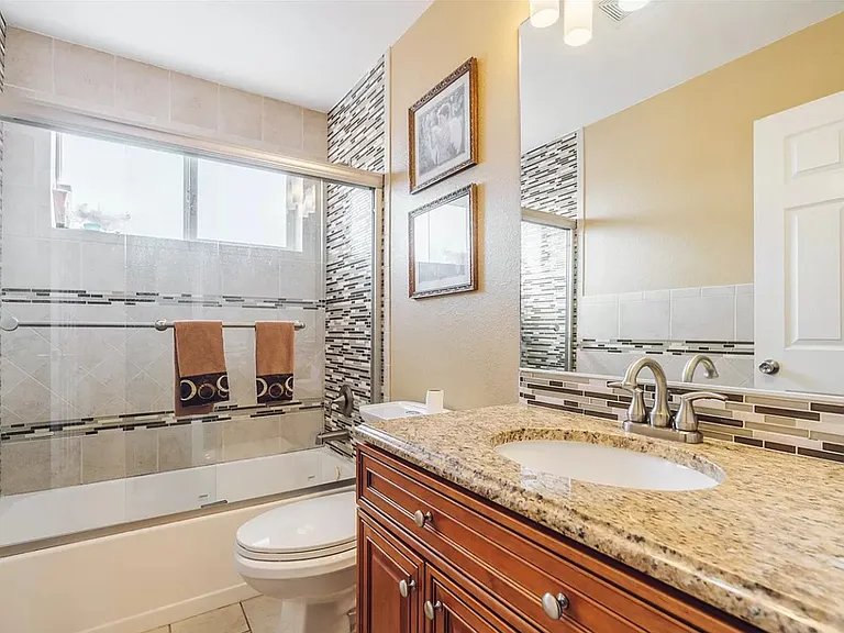 4414 W Alameda Ave — Photo 11