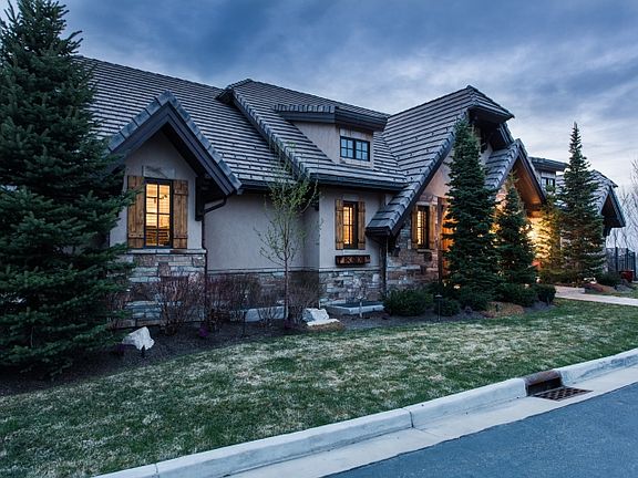 4th image of 8774 S Falcon Heights Ln