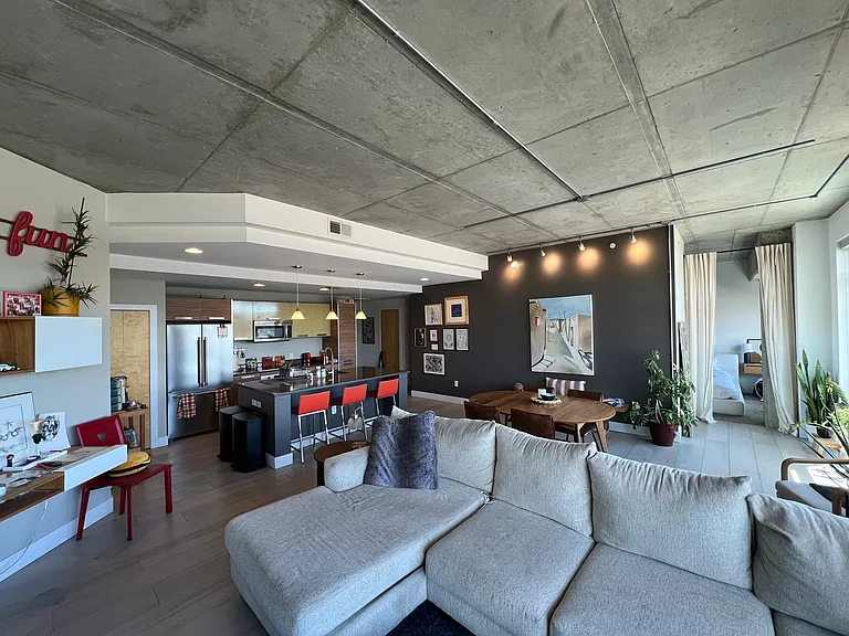2200 W 29th Ave — Photo 17
